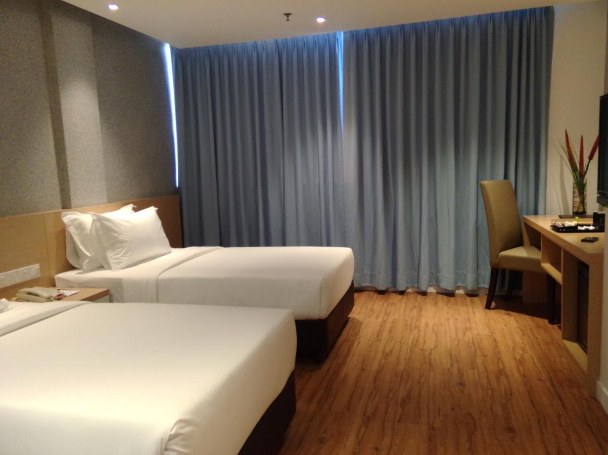 Hotel Excelsior Ipoh Quarto foto